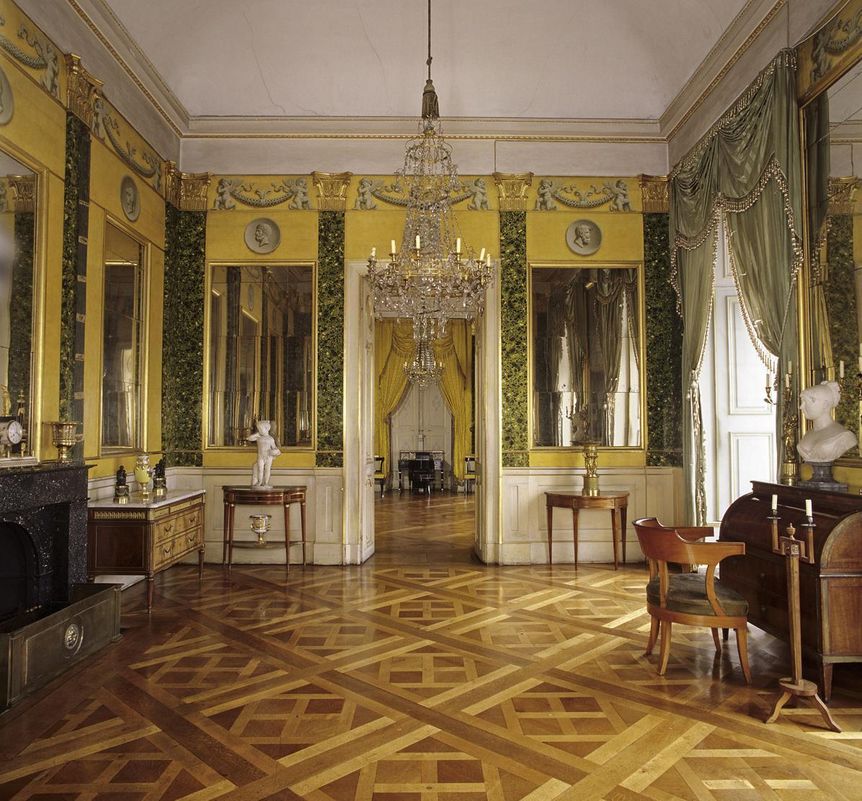 Arbeitszimmer der Königin Charlotte Mathilde im Residenzschloss Ludwigsburg