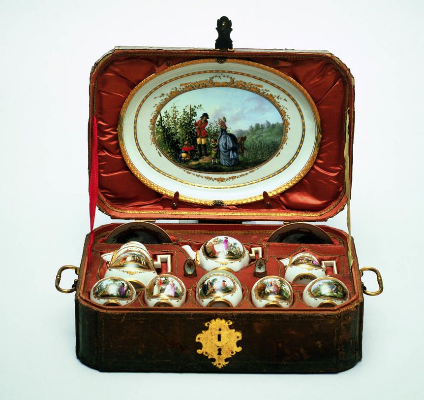 Ceramics museum at Ludwigsburg, travel breakfast set, 1788